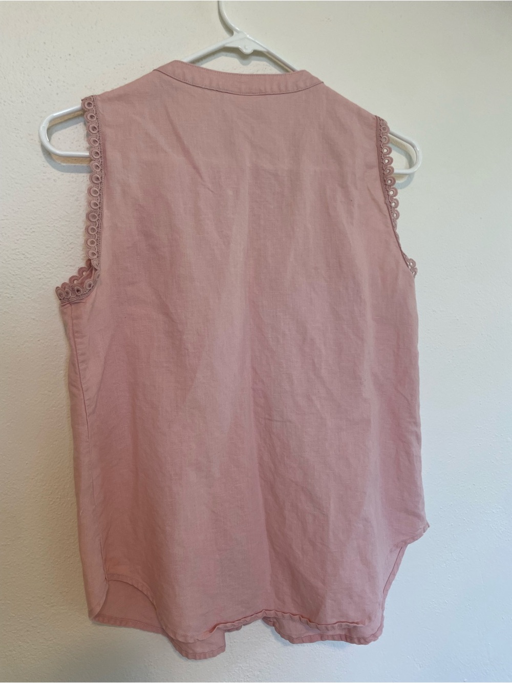 Liz Claiborne Pink Lace-Front Sleeveless Top - Picture 5 of 5